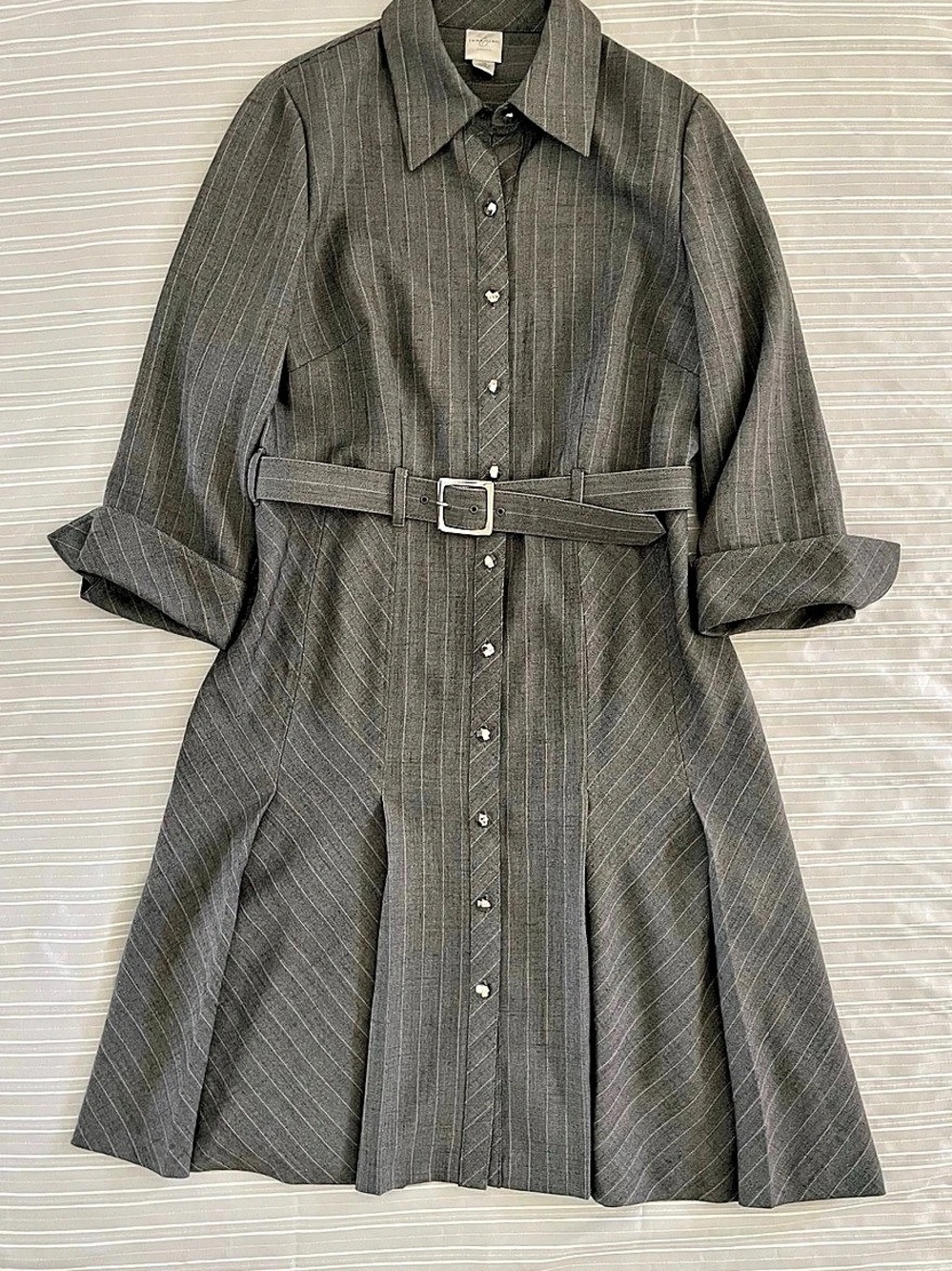 Emma James Striped Belted Midi Dress in Gray Size 12 academia preppy